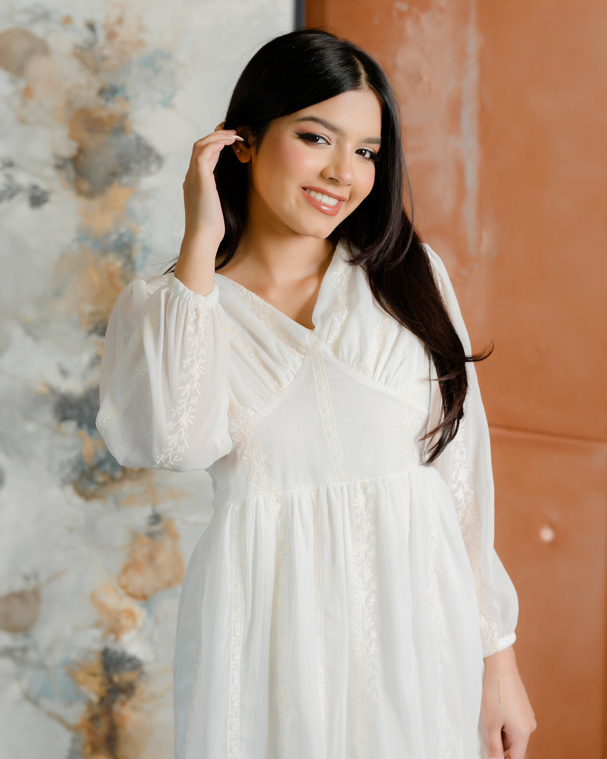 Embroider Detail Long Sleeve Dress