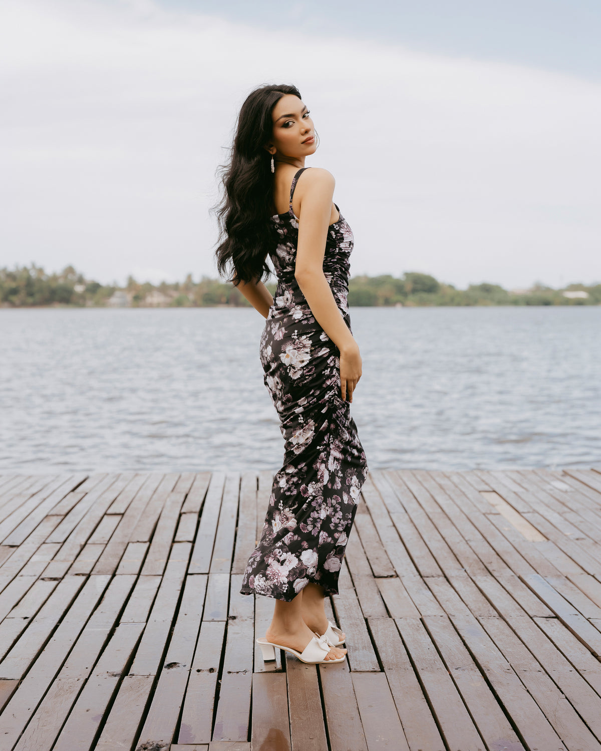 Floral Print Strappy Gathered Dress