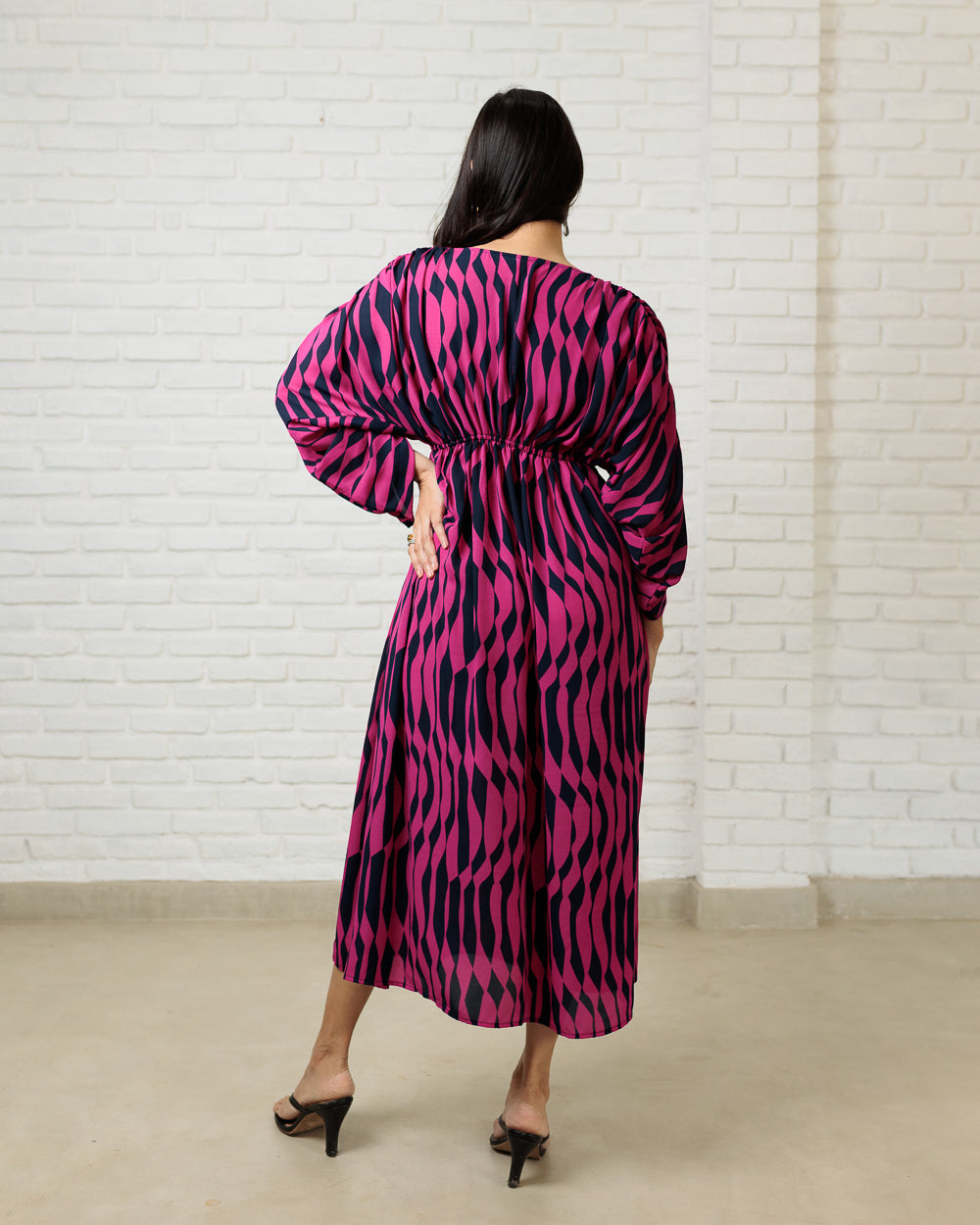 Sleeve and Waist Gathered Details Dress