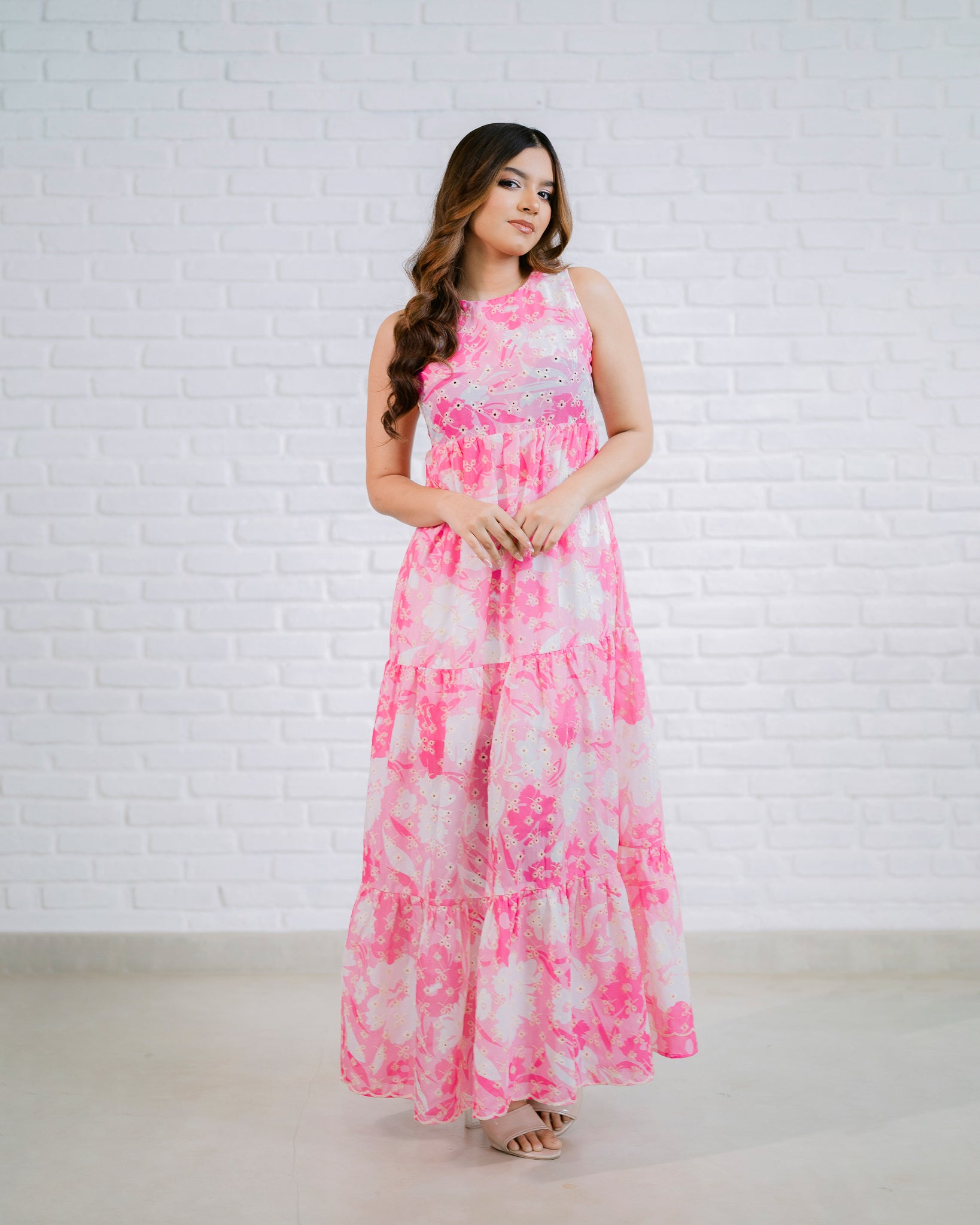 Sleeveless  Cutlawn Maxi Dress