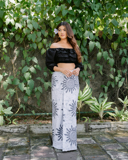 Ruffle Tired Crop Top & Lungi