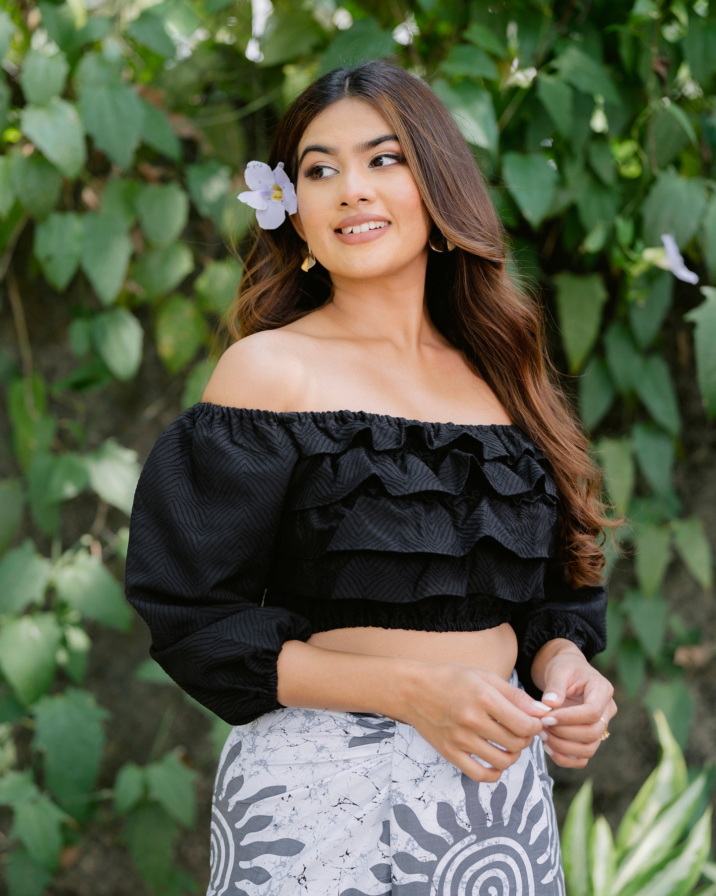 Ruffle Tired Crop Top & Lungi