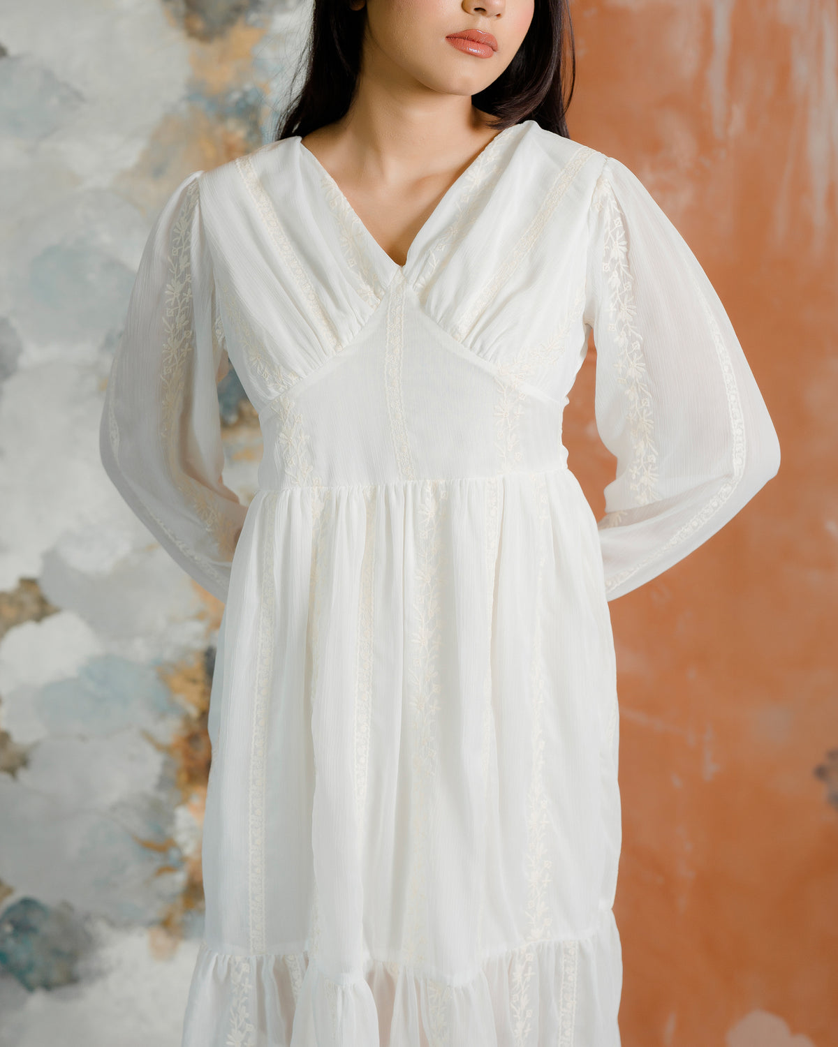 Embroider Detail Long Sleeve Dress