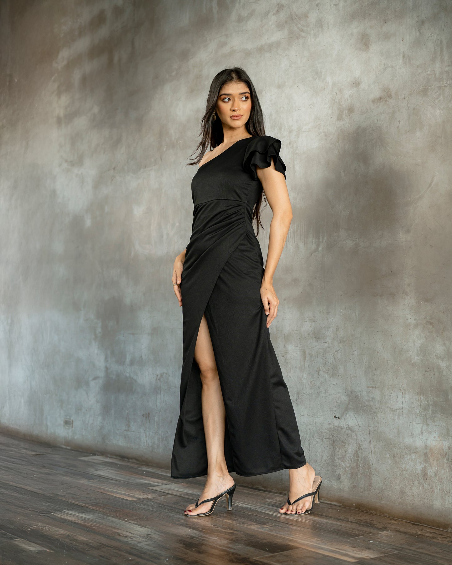 Ruffle Sleeve One Shoulder Long Dress