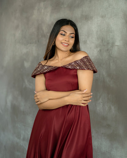 Drop Shoulder Gold Detail Dress