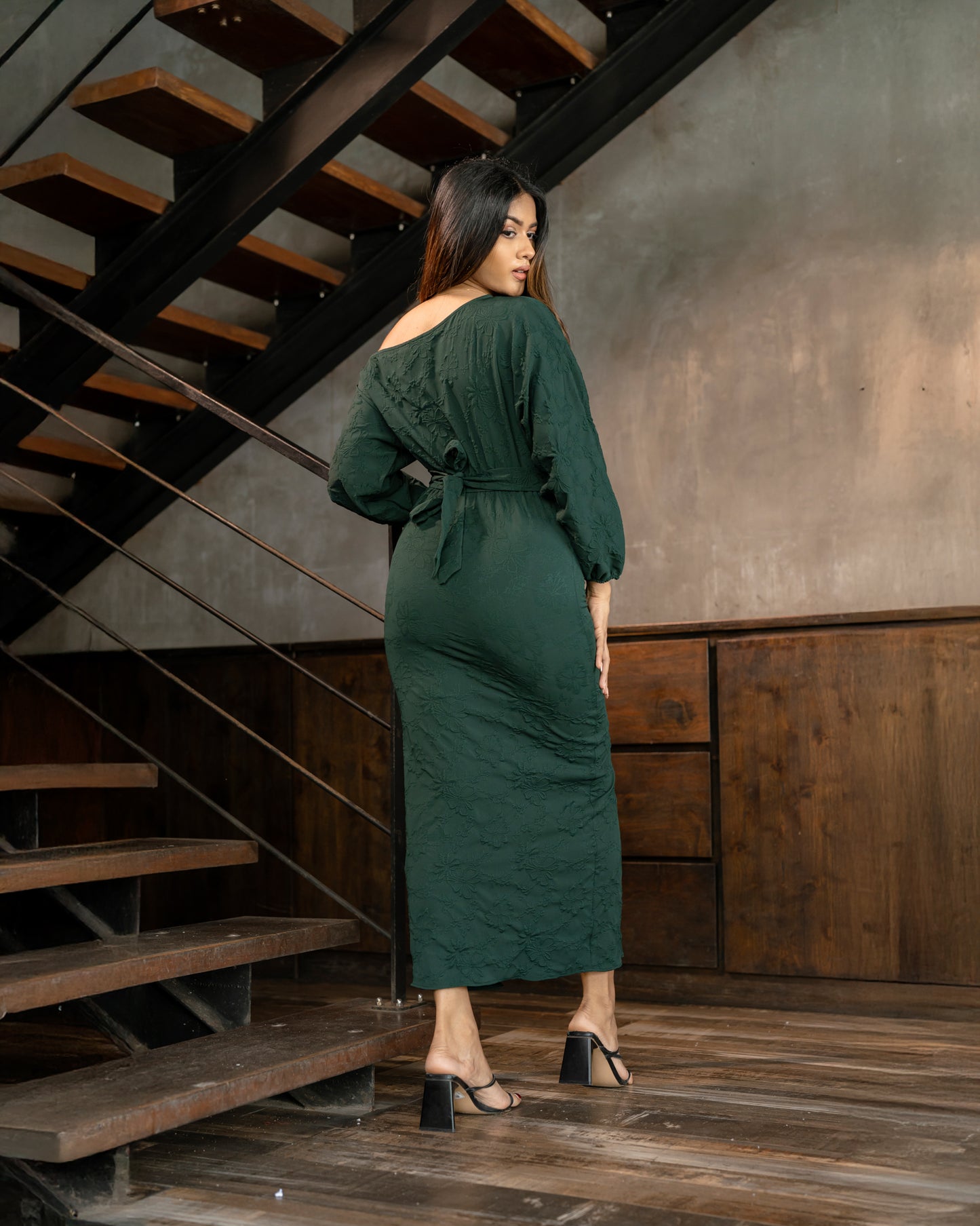 Drop Shoulder Waist Detail Dress