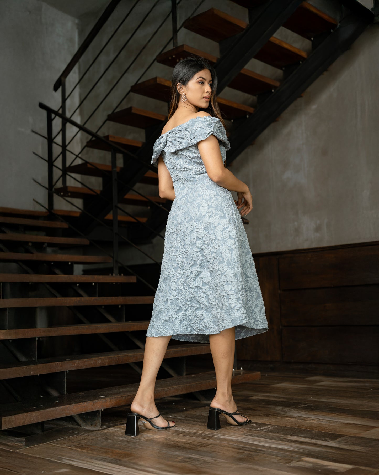 Drop Shoulder Midi Dress