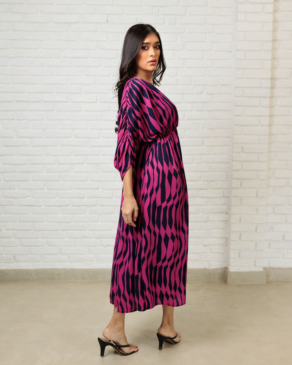Sleeve and Waist Gathered Details Dress